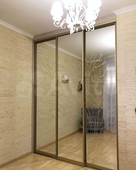 2-к. квартира, 60 м², 3/18 эт.