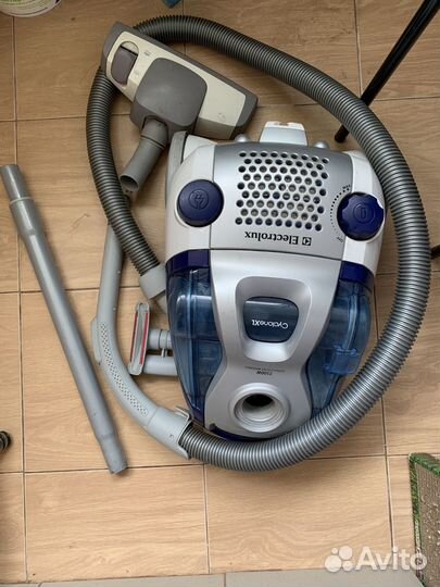 Пылесос electrolux бу на запчасти