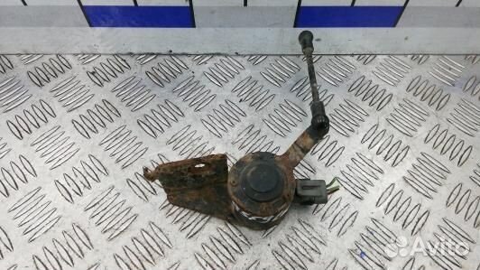 Датчик положения подвески cadillac escalade 3 (95F