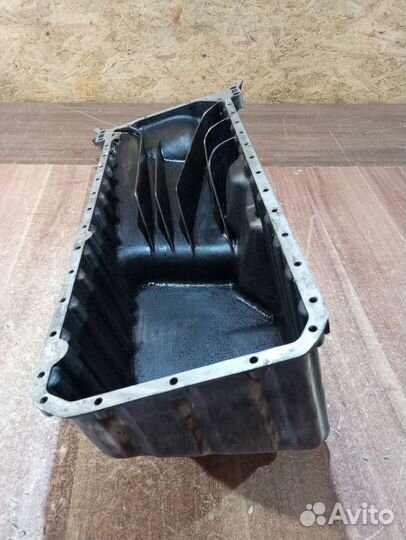 Поддон мотора 3,0i Mercedes w463 1992г