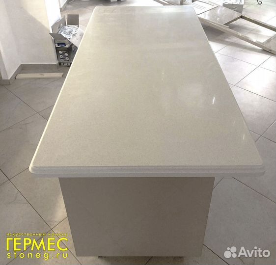 Кухонный стол остров Столешница Мойка Grandex м2