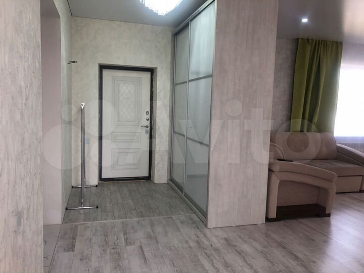 Дом 242 м² на участке 12 сот.