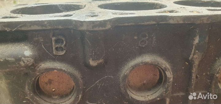 Блок двигателя 21081