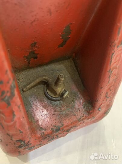 Топливный бак для лодочного мотора