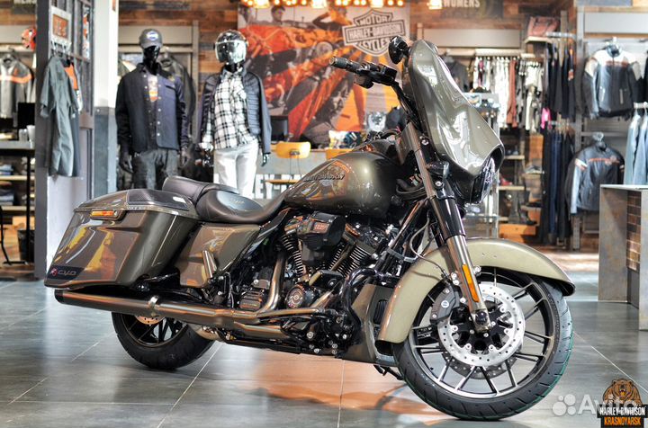 Harley-Davidson CVO Street Glide 2021