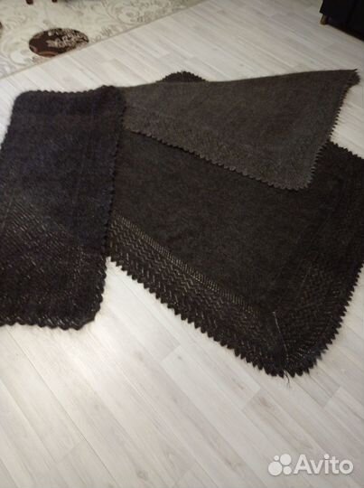 Пуховые шали, носки и варежки