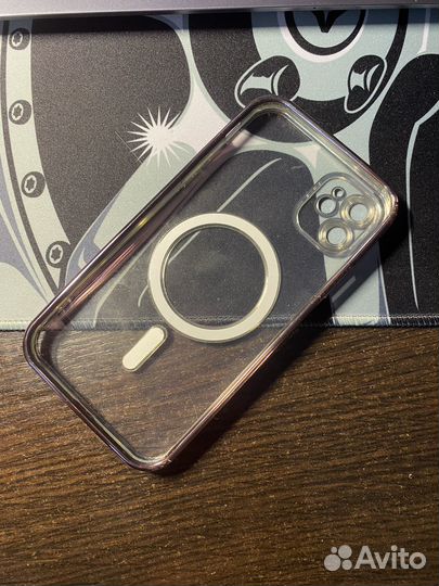 Чехол на iPhone 11 magsafe