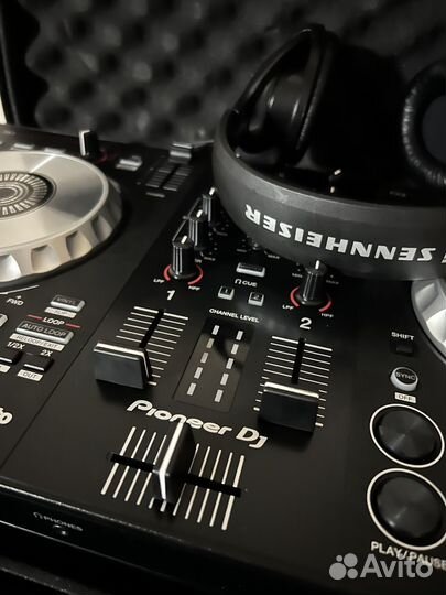 Dj контроллер DDJ SB3