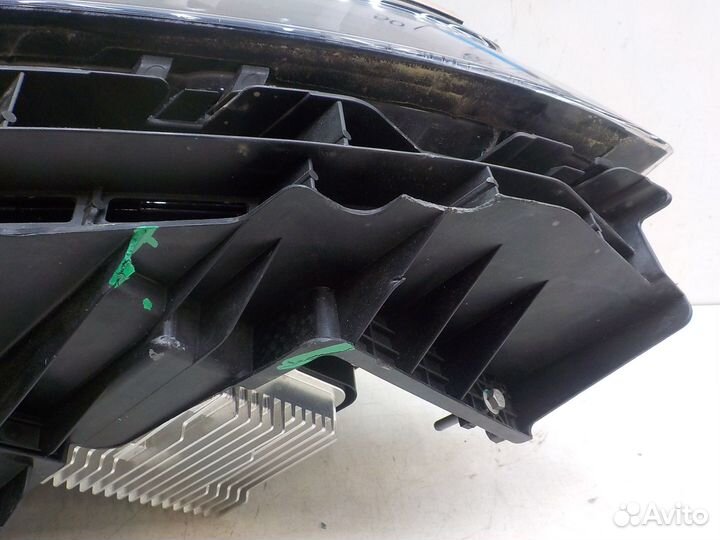 Фара правая Exeed RX