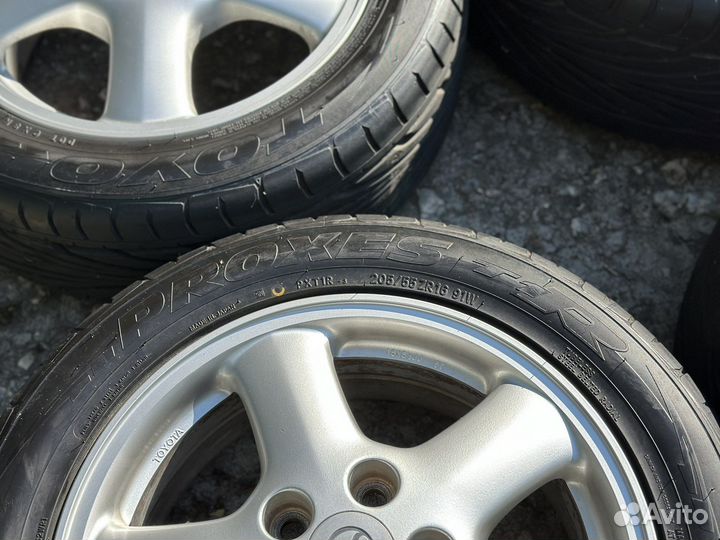 Комплект разношироких колес Tourer V