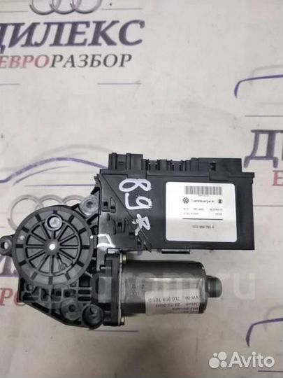 Моторчик стеклоподъемника передний правый VW Toua