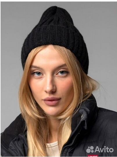Шапка женская вязаная теплая новая разные цвета