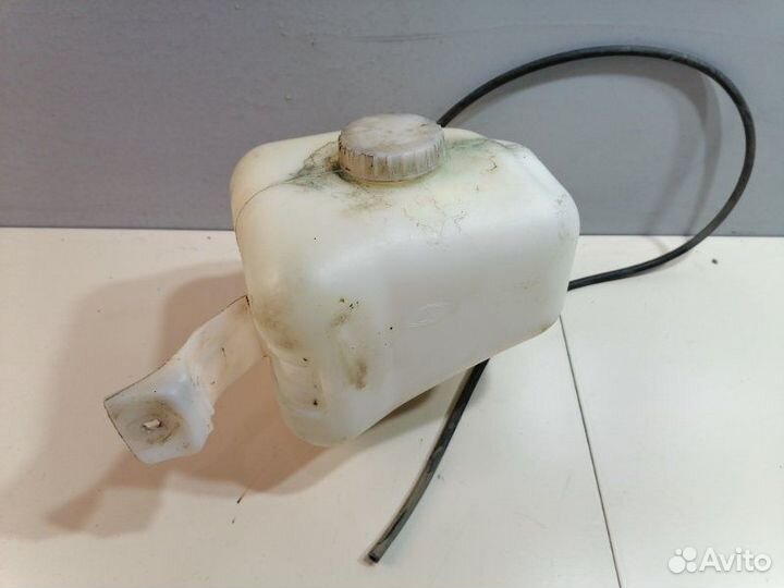 Бачок стеклоомывателя Лада Гранта 2190 / BAZ11183