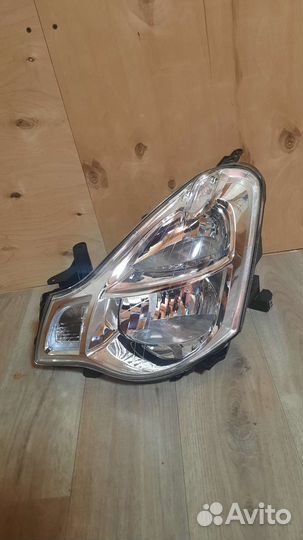 Фара Nissan Almera g15