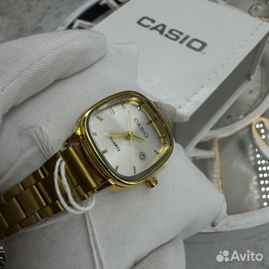 Часы Casio женские