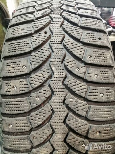 Bridgestone Blizzak Spike-01 205/60 R16 96T