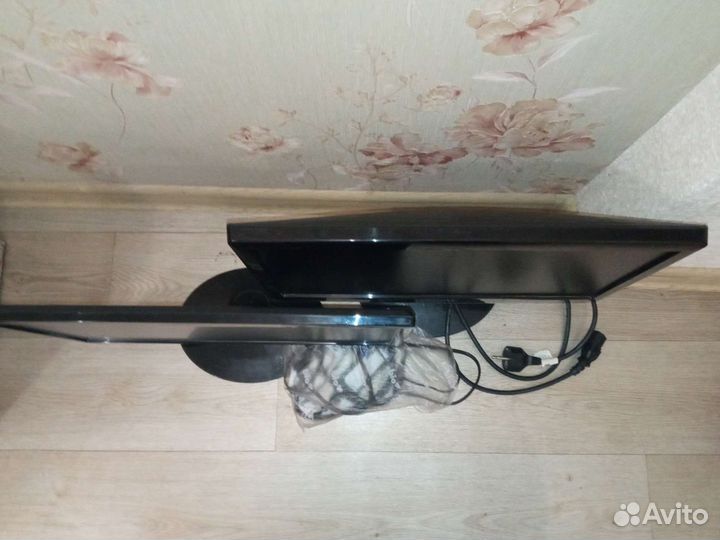 Монитор Samsung 19