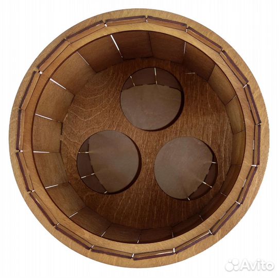 Деревянная бочка