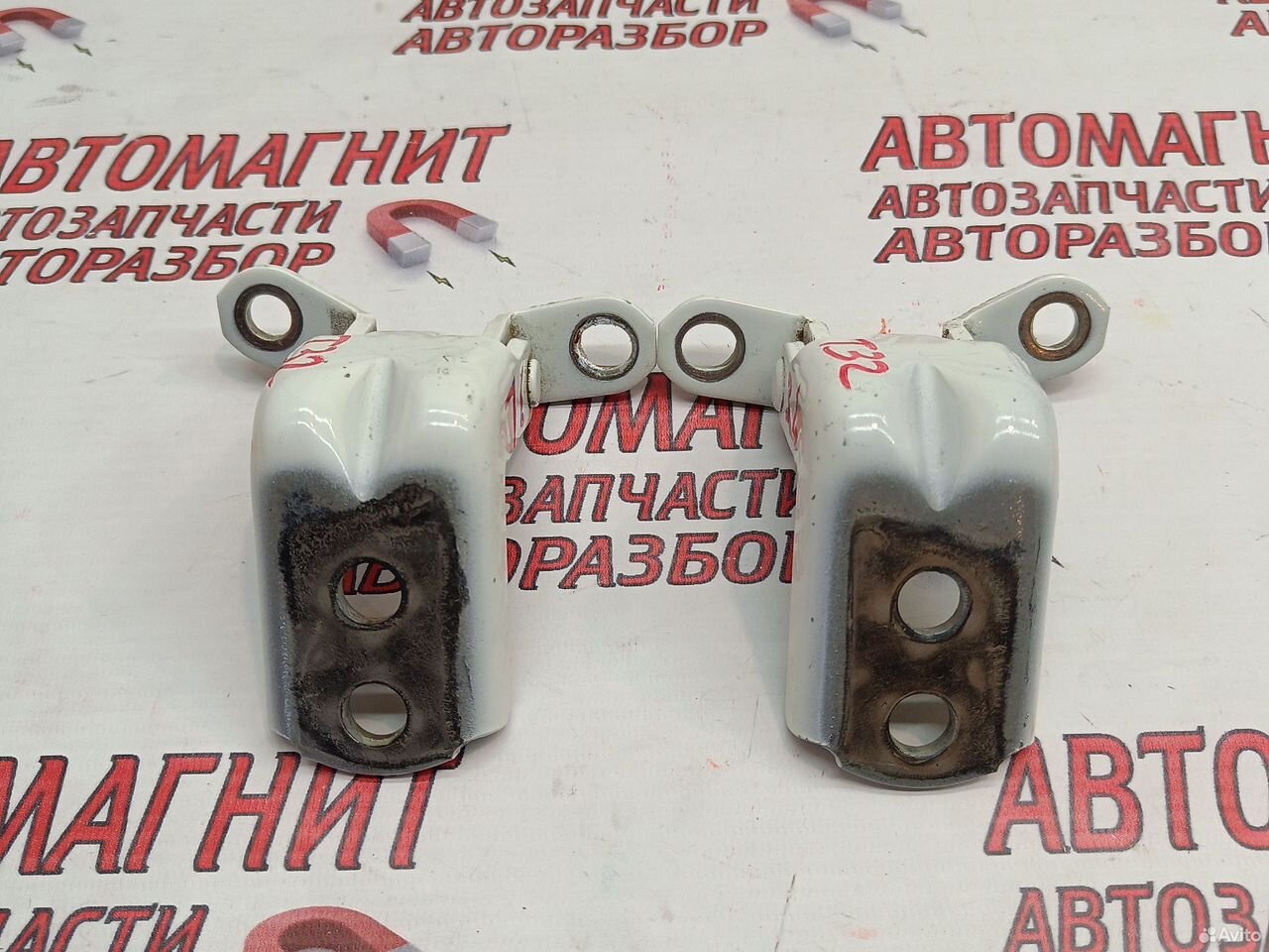 Петля двери задней Nissan Rogue X-trail T32