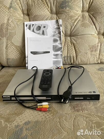 Видеопроигрыватель DVD Philips DVP3252