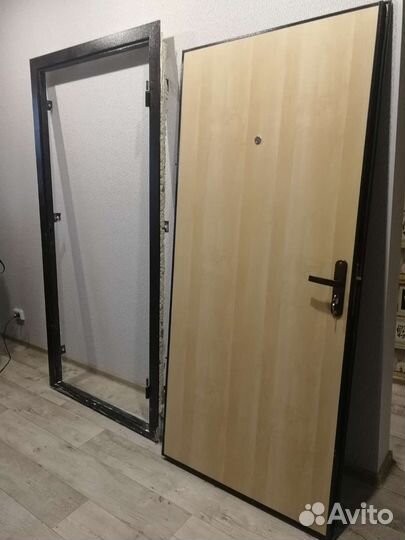 Дверь входная бу