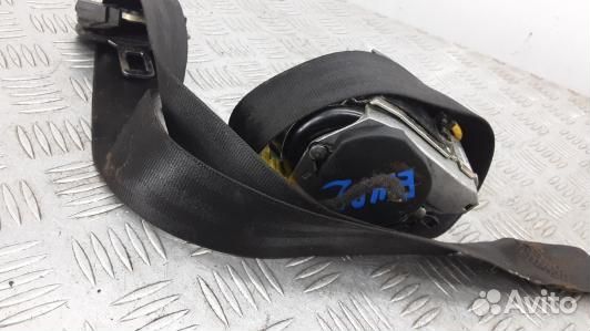 Ремень безопасности с пиропатроном сиденья передне