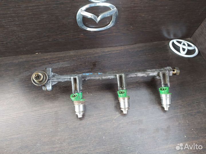 Рампа топливная форсунка Suzuki Grand Vitara I