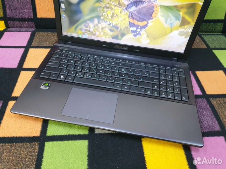 Ноутбук asus X55VD i5