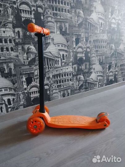 Самокат детский трехколесный светящиеся колеса