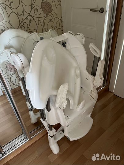 Стульчик для кормления cam