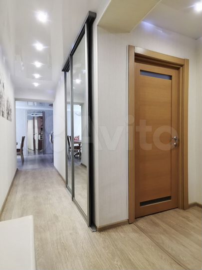 2-к. квартира, 69 м², 9/9 эт.