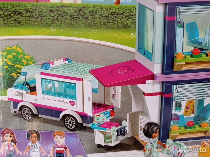 Конструктор Friend 10761 Клиника