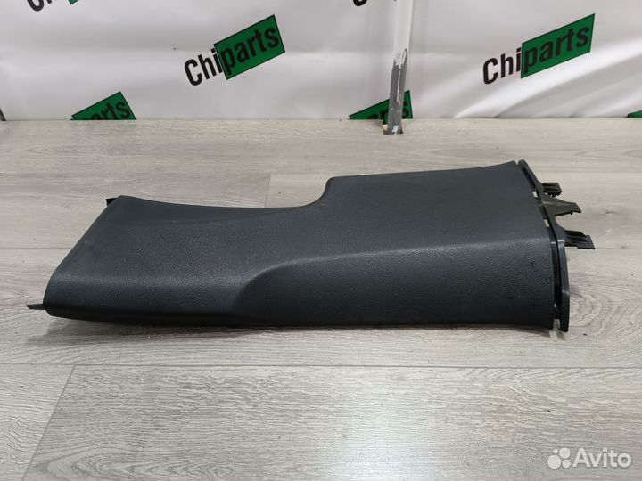 Накладка стойки L для Volkswagen Passat B6 CC B7