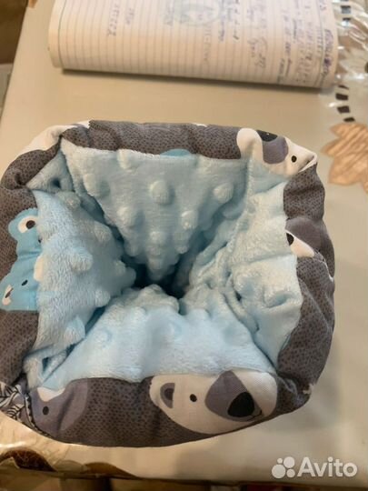 Подушка для кормления новая