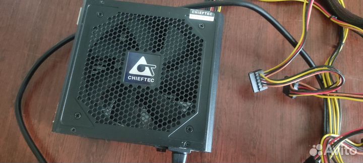 Блок питания Chieftec force cps-750s