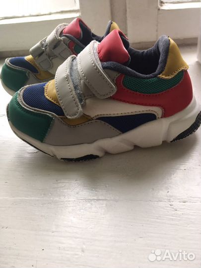 Кроссовки 25 размер