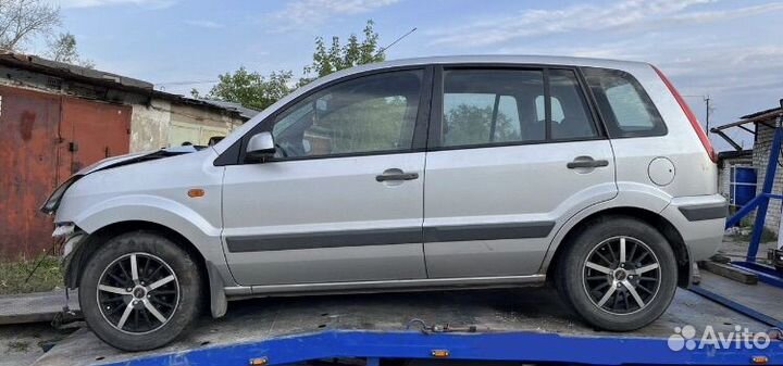 Автомобили на запчасти Ford Fusion 2008