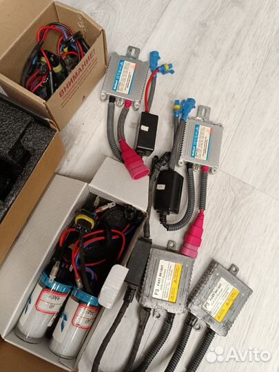 Би ксеноновые линзы, блоки розжига и лампы