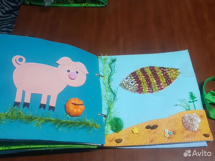 Тактильная книжка из фетра.
