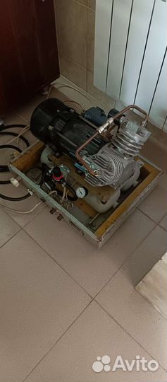 Компрессор воздушный бу для стомат установки