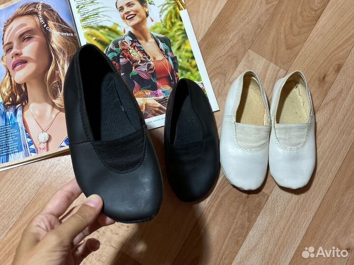 Чешки белые и черные