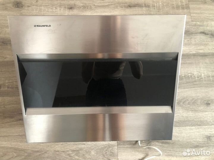 Вытяжка для кухни Maunfeld