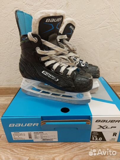 Хоккейные коньки bauer