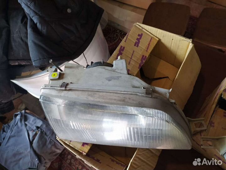 Фара toyota corolla