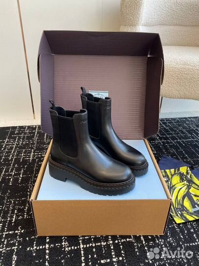 Ботинки Челси женские Prada