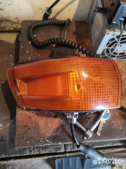 Поворотник задний левый Honda PC800