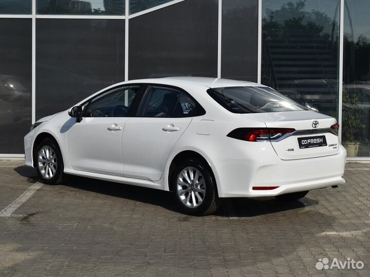 Toyota Corolla 1.2 CVT, 2022, 715 км