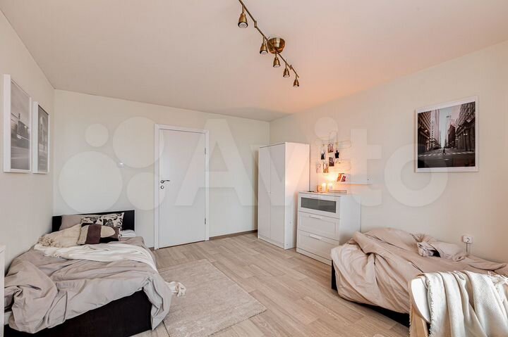 Комната 18 м² в 2-к., 14/22 эт.