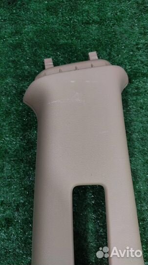 Обшивка правой стойки Honda CR-V 3 (RE) 2009