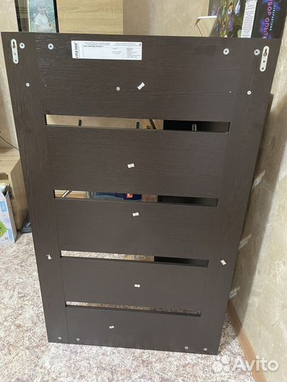 Вешалка настенная